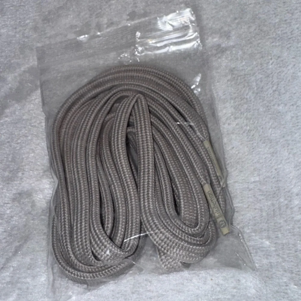 Lululemon Shoestrings NIP - Picture 2 of 2